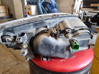 Přední světlomety Ford Mondeo mk3 - 5