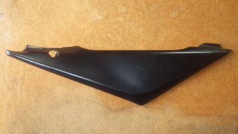 Originál boční kryty nádrže SUZUKI GSX-R 1000 - 5