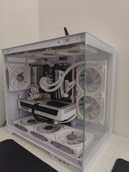 Herní počítač RTX 5070/R7 7700/48GB/1TB bílý - 5