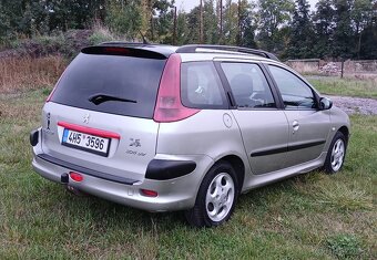 Peugeot 206 sw 1.4hdi - 5