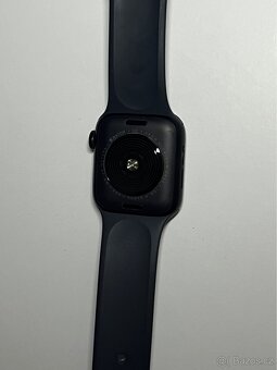Apple Watch SE 2 40 mm - 98% baterie - 5