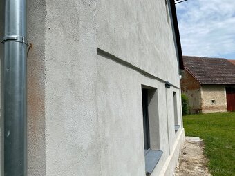 Prodám rodinný dům 3 + 1 s pěkným pozemkem 1000 m2 - 5