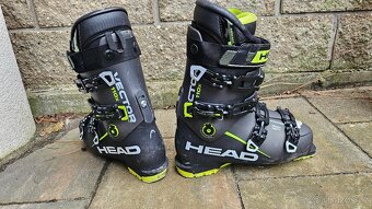 Lyže Head Supershape Magnum 163 cm a boty Head Vector 110 - 5