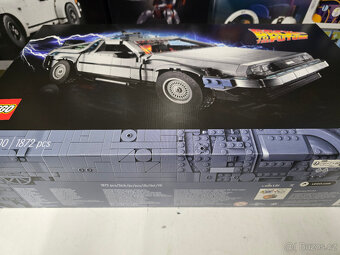 LEGO® Creator Expert 10300 Stroj času z Návratu do budoucnos - 5