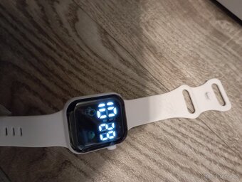 Prodám dámské nové hodinky - 5