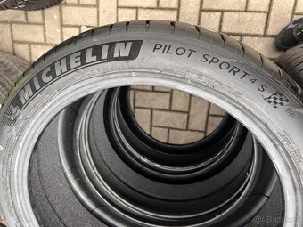 265/40 R20 295/35 R20 Michelin Pilot Sport 4s - 5
