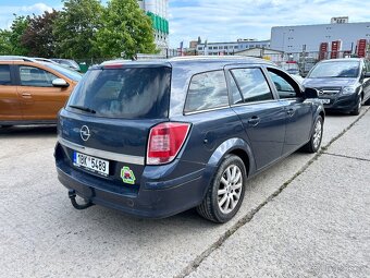 Opel Astra H combi 1,6 16V, 2010 - 5