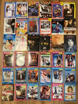 Sbírka DVD - 246 titulů + 80 plast. obalů - 5