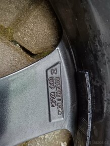 ALU kola originál Mercedes top stav a NOVÉ LETNÍ PNEU - 5