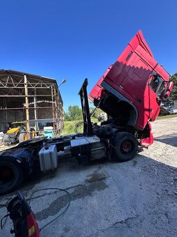Tahač / traktor Daf xf hydraulika - 5