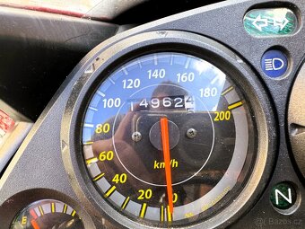 Honda CBR 125R - 5