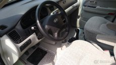 hyundai Trajet 7 míst - 5