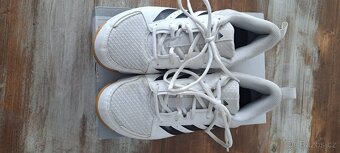 Sportovní sálové boty ADIDAS - vel. 40 - 5