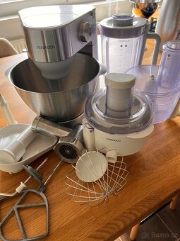 Kuchyňský robot Kenwood KM 266 - 5