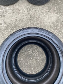 275/40ZR19 101Y Dunlop SP Sport 01A 4mm - 5