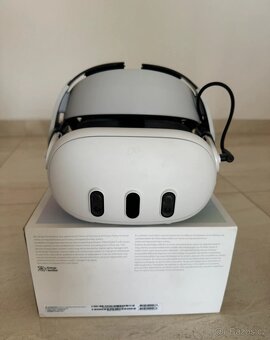 Meta quest 3 (128GB) s BOBOVR popruhem - 5