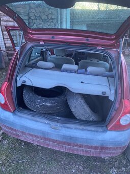 Renault clio - 5