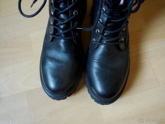 dámské Tommy Hilfiger černé kotníčkové boty kůže 40/25cm - 5