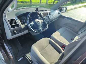 VW T5 CARAVELLE 2.0 TDI COMFORTLINE, 148 200 KM, 2x ŠOUPAČKY - 5