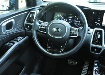 Kia Sorento 2.2CRDi SCR 4X4 8DCT TOP ZÁRUK - 5