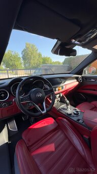 Alfa Romeo Stelvio - 5
