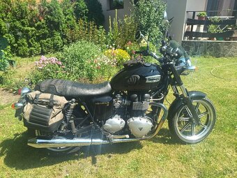 Triumph Bonneville T100 SE - 5