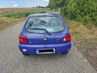 Ford Fiesta 1.3i - 5