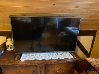 SMART LED televize LG - uh.106 cm - 5