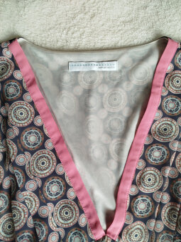 barevné šaty s růžovými pásky, zn.Amaranto - 5