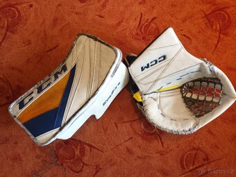 Brankářská lapačka CCM AXIS 2 + vyrážečka CCM Eflex 5,custom - 5