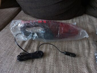 Vysavač do auta - 5