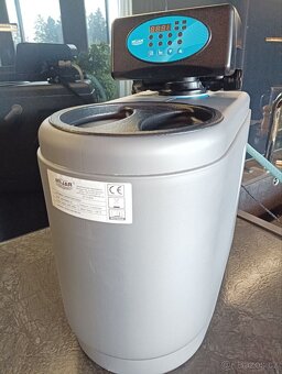 Změkčovač vody automatický programovatelný - 5
