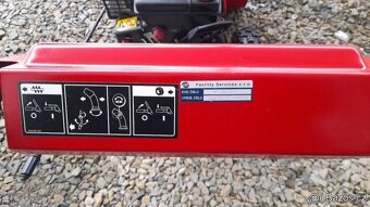 Kvalitní sněhová / sněžná fréza MTD 611 - 5