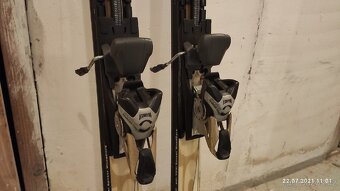 Sjezdové lyže Völkl, včetně vázání Marker,použité - 5