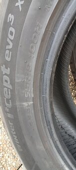 Pneu zimní 235/55/18 - 5