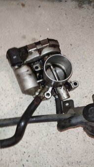 škrtíci klapká do Wokswagna  Seatu - 5