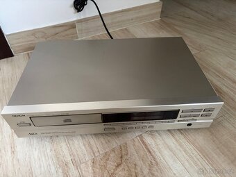 CD přehrávač Denon DCD-590 včetně DO - 5
