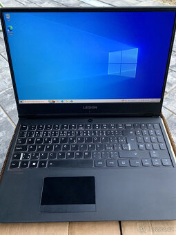 Herní notebook Lenovo Legion Y530 - 5
