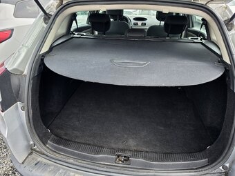Renault Mégane
1.6 i Parkovací senzory - 5