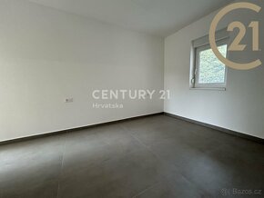 Prodej bytu 3+kk (73 m2) s terasou, který se nachází 200 m o - 5