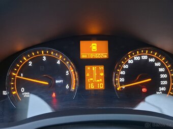Toyota avensis 2.2 110kw - 5