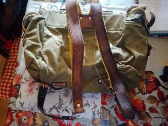 Batoh kemp 300kč - 5