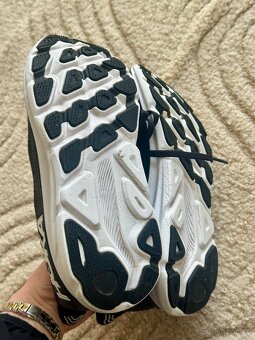 černé tenisky Hoka, vel 36,5 - 5