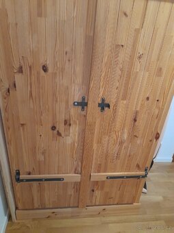 Prodam masivni skrin - 5