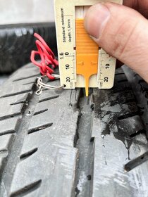 2ks. 205/65 R16C letní pneu 7mm - 5