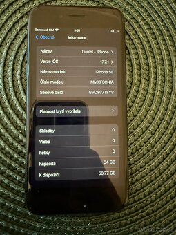 iPhone SE 2022 64GB midnight Super stav 89% - 5