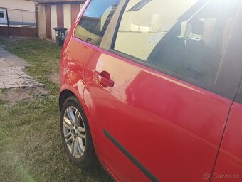 Ford C MAX - 5