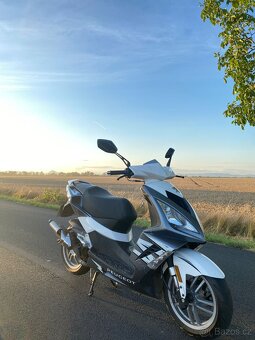 Peugeot Speedfight3 50ccm - 5
