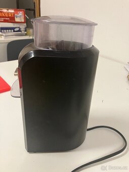 kávomlýnek Krups GVX242 černý, nerez. - 5