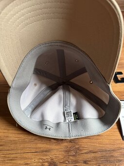 Kšiltovka Under Armour-Blitzing Cap S-M - 5
